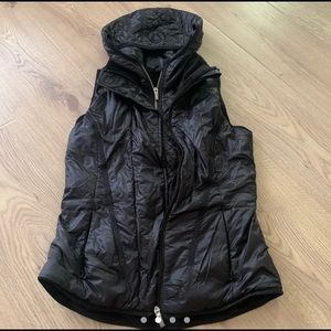 Lululemon vest